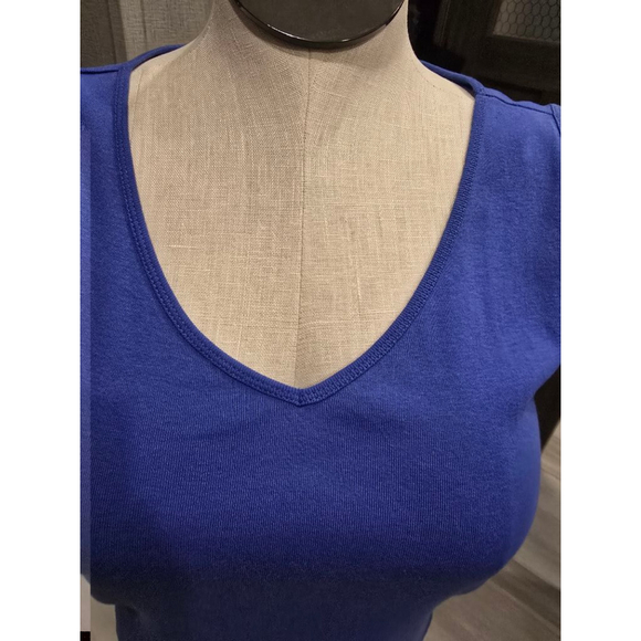 Chico's Women's Tank Top Size 2=L Blue V-Neck Sleeveless - Picture 5 of 6